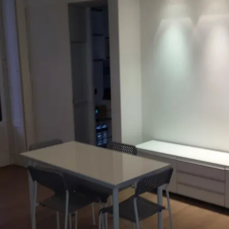 Apartamento Tortona Milão